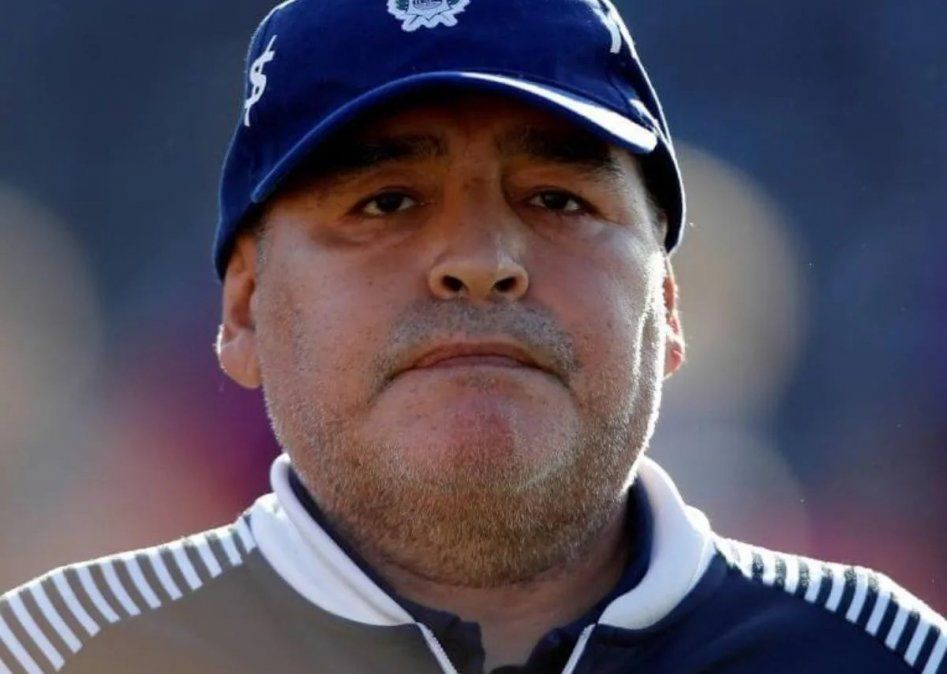 Diego Maradona afrinta una etapa dura de abstinencia y permanecerá internado bajo la observación de los médicos.