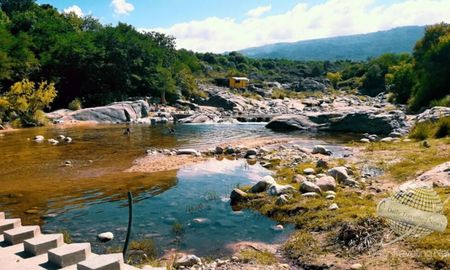 Nono propone un verano donde la naturaleza marca el ritmo y el descanso se vuelve prioridad. Nono propone un verano donde la naturaleza marca el ritmo y el descanso se vuelve prioridad.