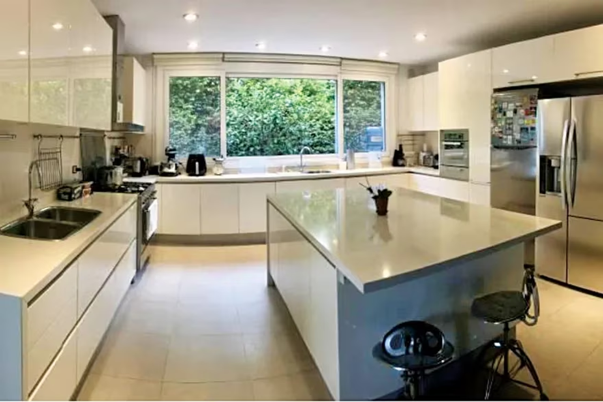 La cocina de Marcelo Tinelli en Nordelta.