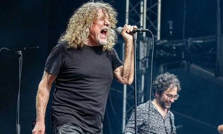El legendario Robert Plant, la voz del hard rock, cumple 73 años El legendario Robert Plant, la voz del hard rock, cumple 73 años