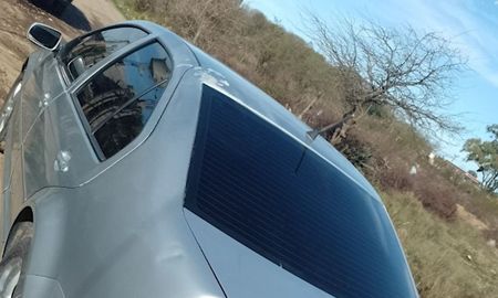 El auto fue robado en el domicilio de la víctima, muy cerca del acceso a la Autopista, en la ciudad de Coronda. El auto fue robado en el domicilio de la víctima, muy cerca del acceso a la Autopista, en la ciudad de Coronda.