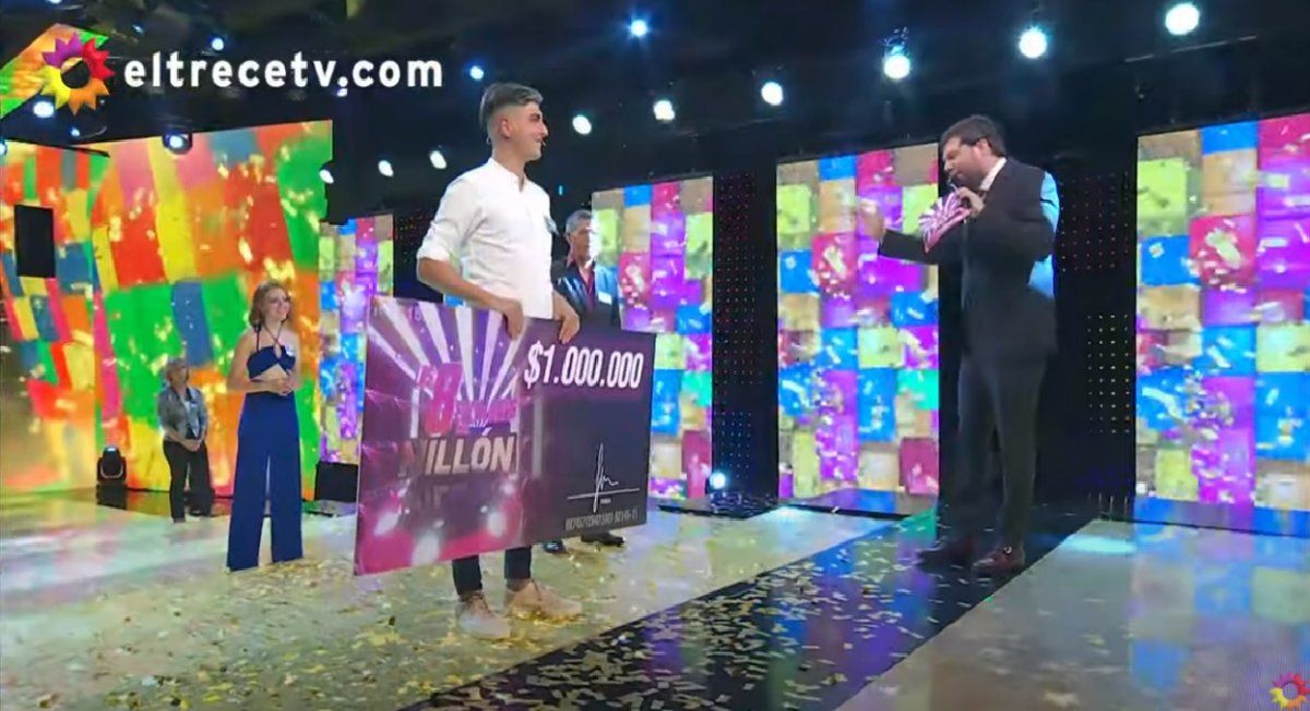 El ganador de Los 8 escalones del millón dijo que se va a patinar el premio con sus amigos