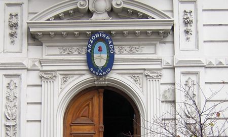 Desde la diócesis aclararon que la mujer se fue del convento en el que estaba el cual era a puertas cerradas. Desde la diócesis aclararon que la mujer se fue del convento en el que estaba el cual era a puertas cerradas.