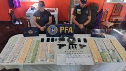 altText(Detectan un circuito ilegal de armas de fuego en Santa Fe y la región y detienen a 12 personas)}