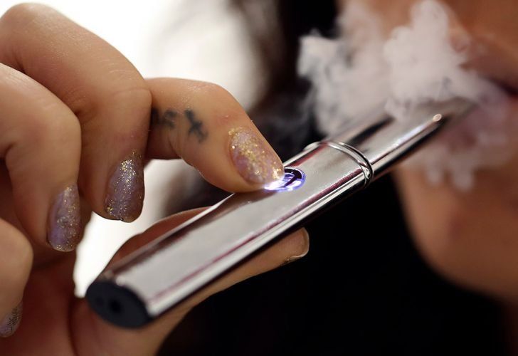 Alertan sobre las consecuencias del cigarrillo electrónico para la salud