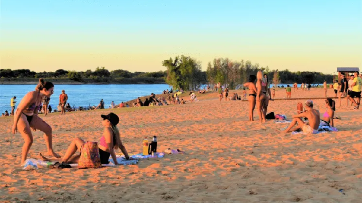 Isla Apipé es conocida como una de las perlas escondidas de la provincia de Corrientes. Isla Apipé es conocida como una de las perlas escondidas de la provincia de Corrientes.