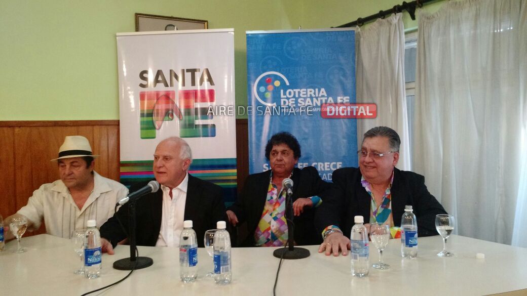 Los Palmeras presentaron su espectáculo en conferencia de prensa