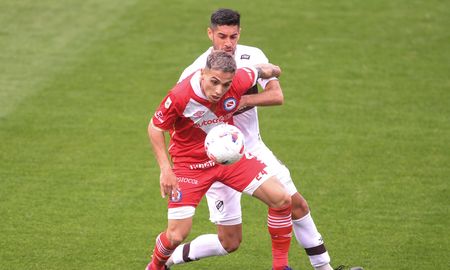 Platense y Argentinos Juniors empataron 0-0 en el clásico de la fecha 12 del Torneo de la Liga Profesional. Platense y Argentinos Juniors empataron 0-0 en el clásico de la fecha 12 del Torneo de la Liga Profesional.