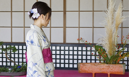 que es el arte japones ikebana y por que es tan popular en la decoracion