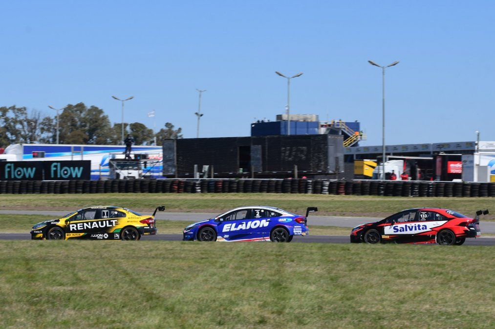 Con estrictos protocolos