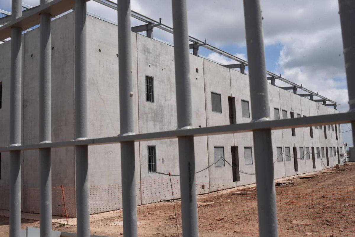 El nuevo penal está pensado para el aislamiento total de los internos de alto perfil. El nuevo penal está pensado para el aislamiento total de los internos de alto perfil. 