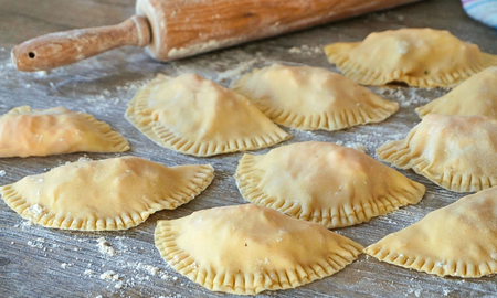 Masa para empanadas fritas: la receta fácil y económica para ahorrar dinero Masa para empanadas fritas: la receta fácil y económica para ahorrar dinero