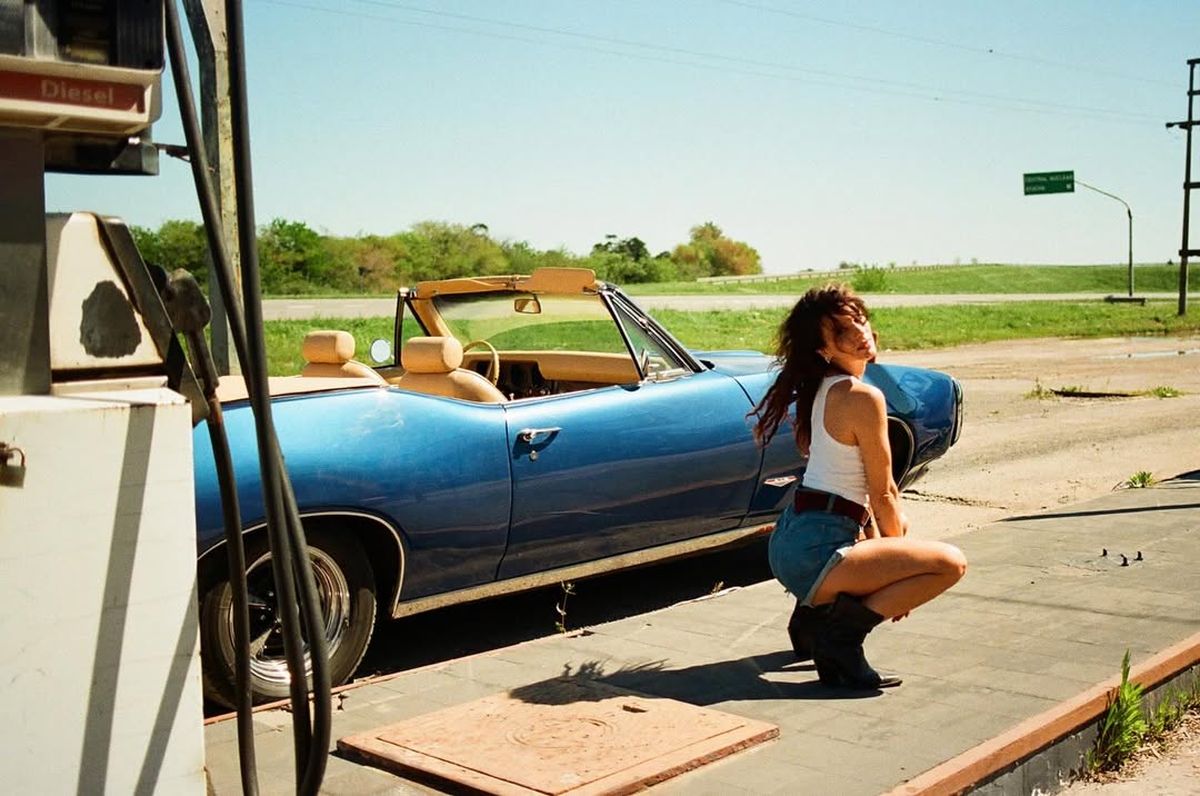 Gimena Accardi, muy sensual y con estilo cowboy.