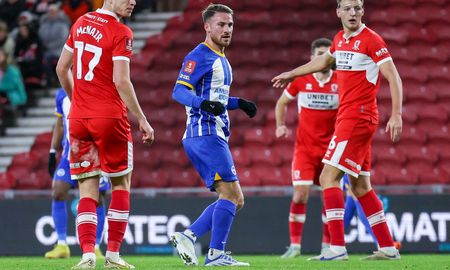 Alexis Mac Allister anotó dos tantos en la goleada de Brighton ante Middlesborough por la FA Cup.