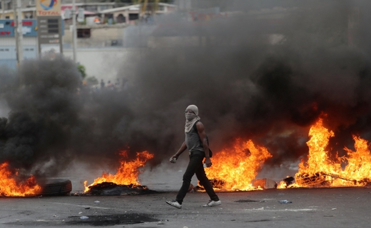 Después de la ola de calor Mhoni Vidente predice algo aterrador para todos
