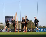 La Selección Argentina comenzó a entrenar, con Lionel Messi a la cabeza, de cara al duelo frente a Paraguay por las Eliminatorias Sudamericanas. La Selección Argentina comenzó a entrenar, con Lionel Messi a la cabeza, de cara al duelo frente a Paraguay por las Eliminatorias Sudamericanas.