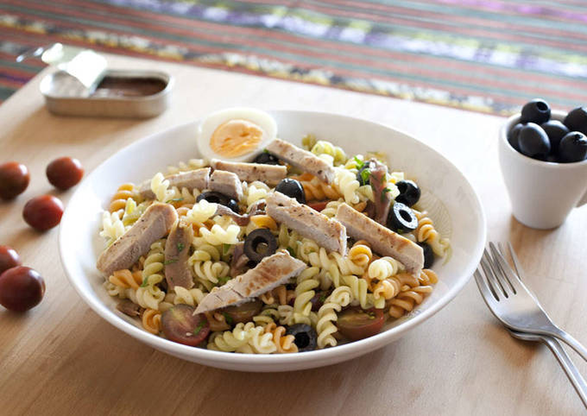 Cómo hacer ensalada nicoise con pasta: la receta de Maru Botana