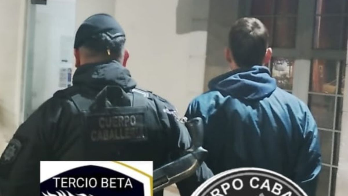 El sospechoso, de 26 años, fue interceptado a pocas cuadras del lugar, en el norte de la ciudad de Santa Fe.&nbsp;