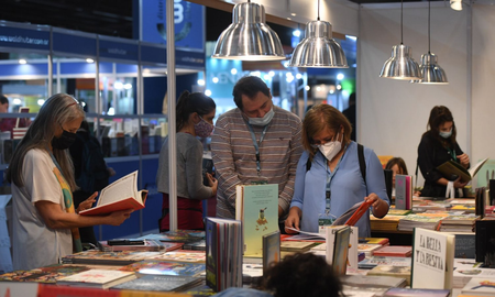 Arranca este jueves la Feria del Libro con presencialidad Arranca este jueves la Feria del Libro con presencialidad