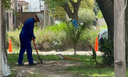 Una pérdida de gas se registró tras la ruptura de una caño en Santo Tome. Una pérdida de gas se registró tras la ruptura de una caño en Santo Tome.