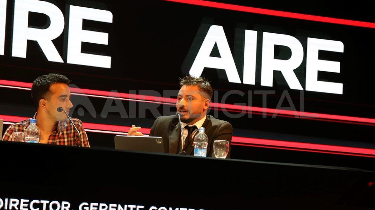 Mario Altamirano presentó los datos de audiencias del multimedio que hoy es líder en la provincia de Santa Fe y la región. Mario Altamirano presentó los datos de audiencias del multimedio que hoy es líder en la provincia de Santa Fe y la región.