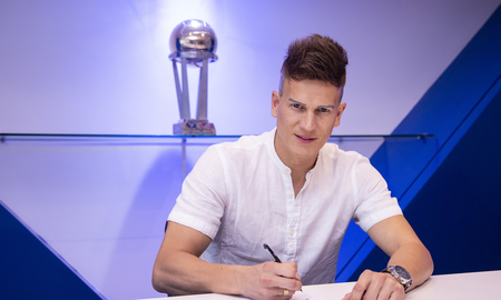 Vélez le rescindió el contrato a Sebastián Sosa, uno de los implicados en la causa por abuso sexual Vélez le rescindió el contrato a Sebastián Sosa, uno de los implicados en la causa por abuso sexual