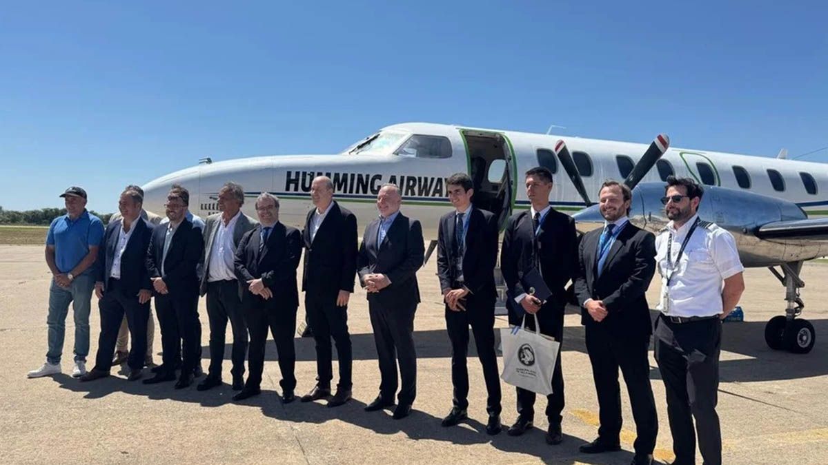 Quedó este viernes formalmente inaugurada la ruta aérea que conecta Villa María