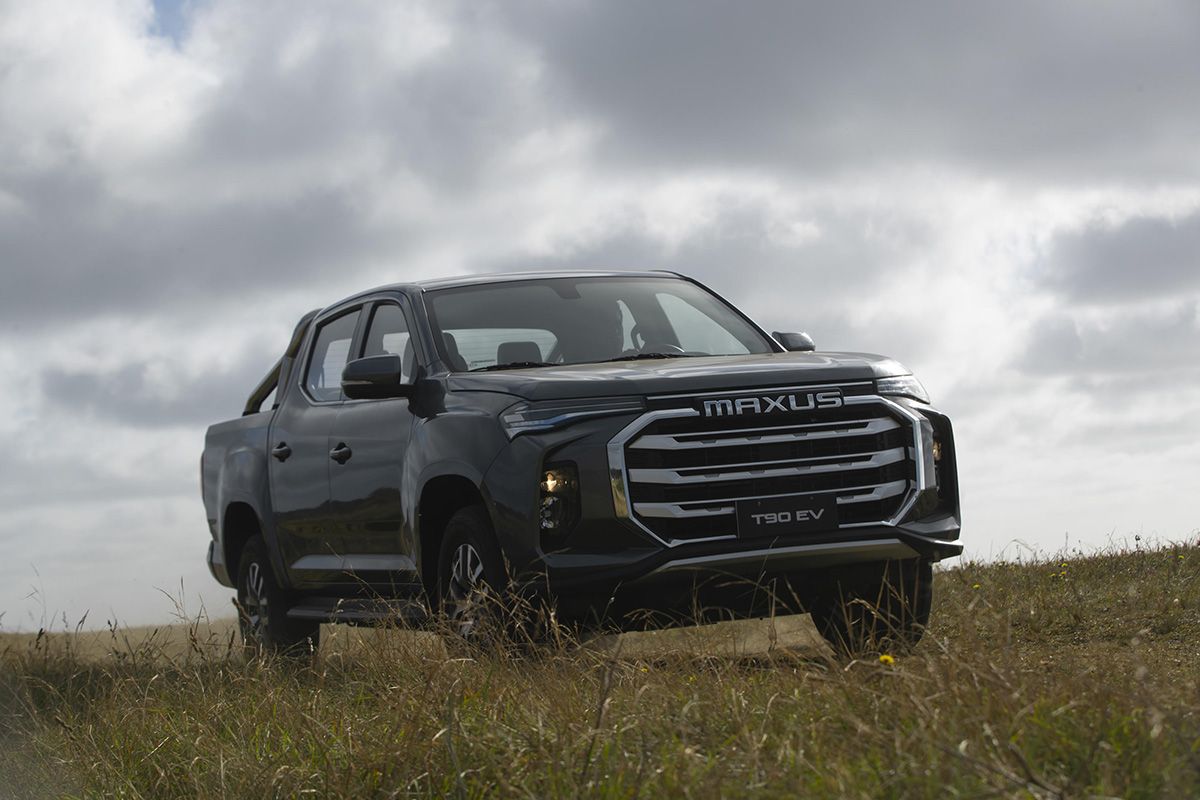 Con sus nuevos vehículos