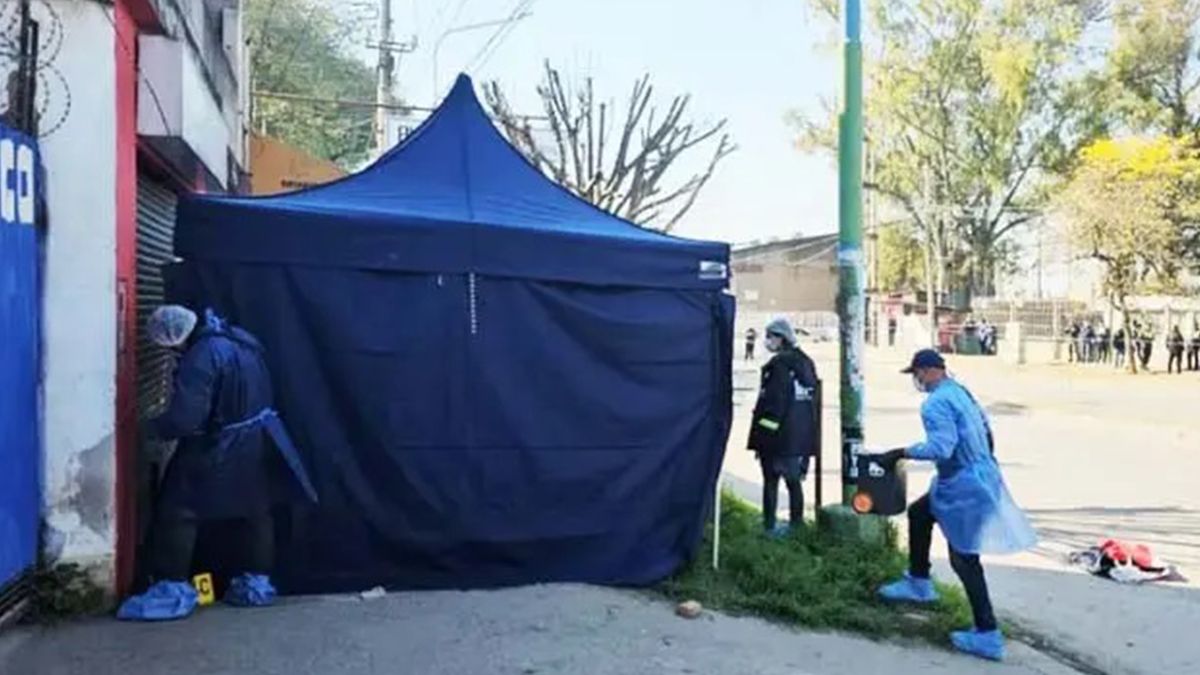 El fatal desenlace se provocó tras una gresca que se habría generado dentro del local bailable por motivos que se desconocen. El fatal desenlace se provocó tras una gresca que se habría generado dentro del local bailable por motivos que se desconocen. 