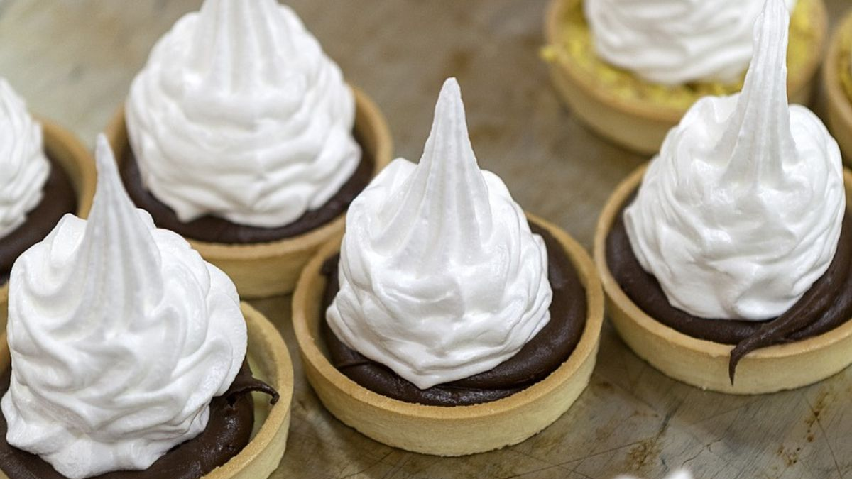 Cómo hacer el mejor merengue suizo sin azúcar ni termómetro: la receta más sencilla y con pocos ingredientes