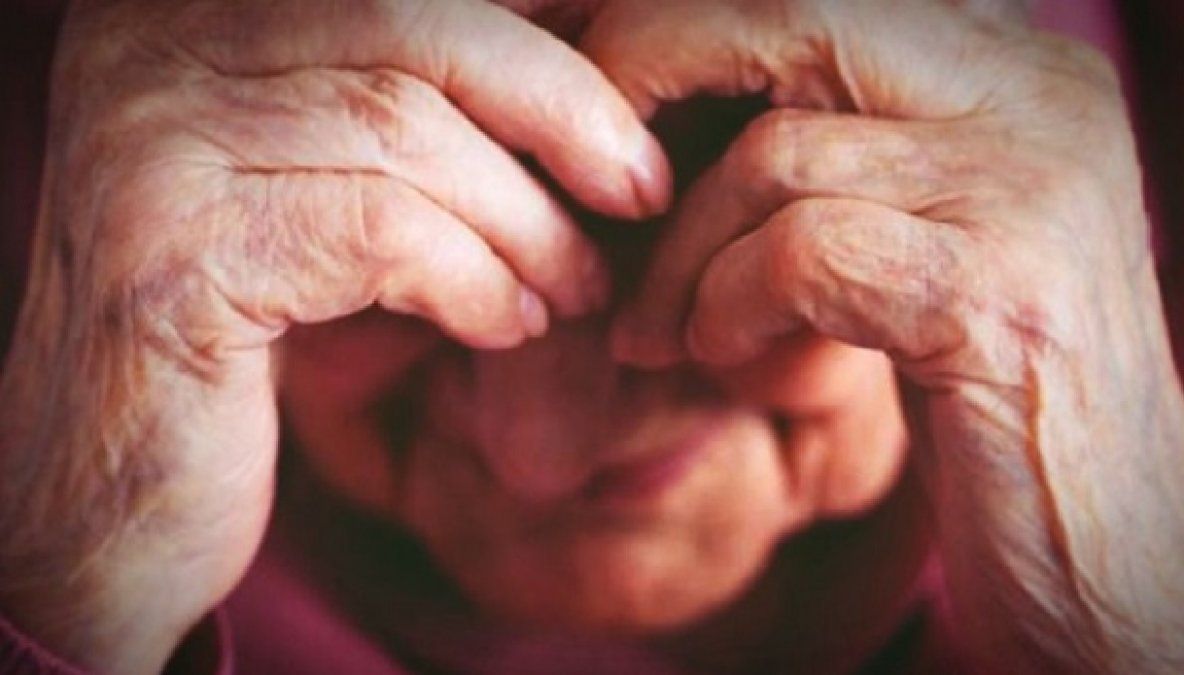 Tiene 40 años y amenazó a la mamá con un cuchillo por no dejarle dinero para la comida- Foto ilustrativa