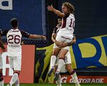 Con un doblete de Nicolás Orsini, Lanús derrotó 2-1 a Boca por la Copa de la Liga Profesional de Fútbol. Con un doblete de Nicolás Orsini, Lanús derrotó 2-1 a Boca por la Copa de la Liga Profesional de Fútbol.