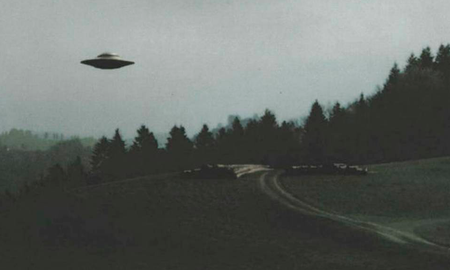 Si las civilizaciones surgen con bastante frecuencia en algunos planetas, entonces debería haber muchas civilizaciones en nuestra galaxia millones de años más avanzadas que la nuestra. Muchas de ellas probablemente habrían dado pasos significativos para comenzar a explorar y posiblemente colonizar la galaxia, explicó el científico. Si las civilizaciones surgen con bastante frecuencia en algunos planetas, entonces debería haber muchas civilizaciones en nuestra galaxia millones de años más avanzadas que la nuestra. Muchas de ellas probablemente habrían dado pasos significativos para comenzar a explorar y posiblemente colonizar la galaxia, explicó el científico.