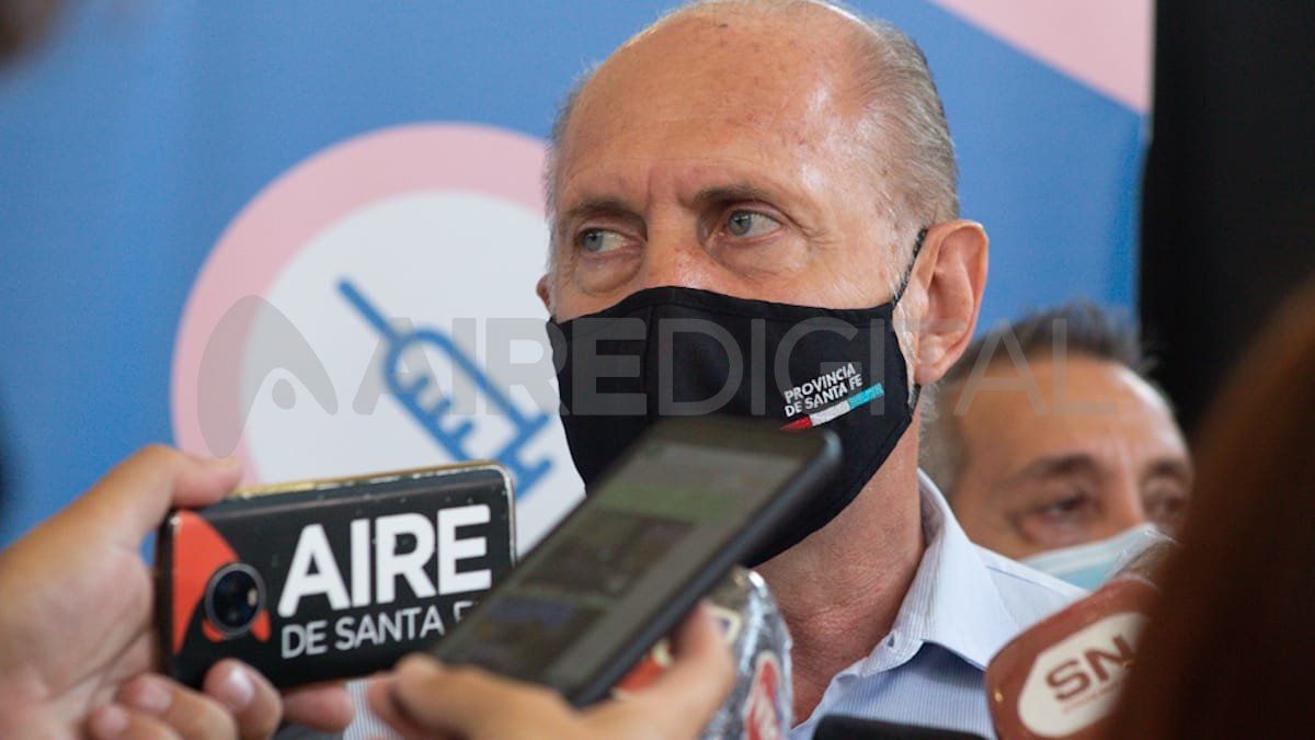 En Santa Fe, Omar Perotti dispuso que solo Rosario y San Lorenzo suspenderán las clases y solo por un período de siete días.