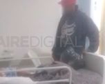 Captura del video que muestra cuando el padrastro golpea al menor de 2 años. Captura del video que muestra cuando el padrastro golpea al menor de 2 años.