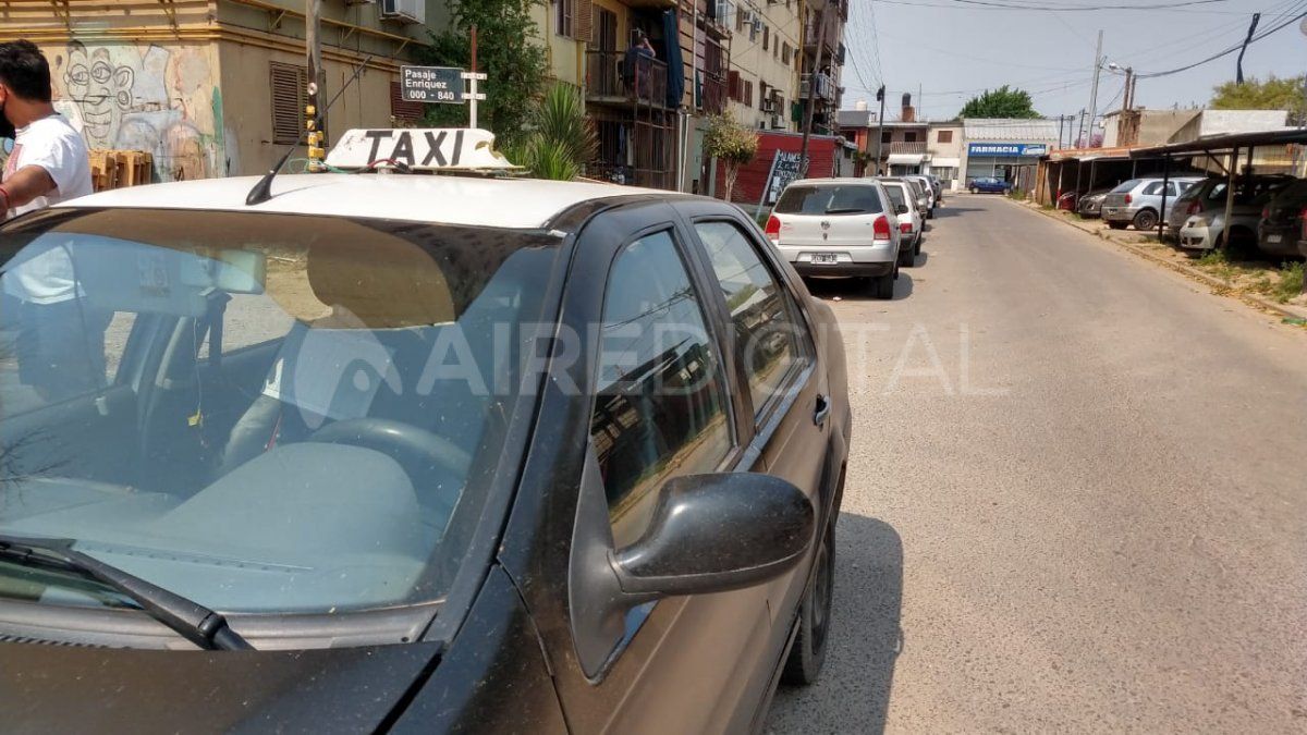 Le robaron a un taxista en Alto Verde cuando ayudaba a la pasajera a bajar un televisor