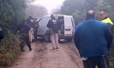 La Policía trabajó en Recreo, en el lugar del robo, y la causa fue caratulada como “robo calificado”. La Policía trabajó en Recreo, en el lugar del robo, y la causa fue caratulada como “robo calificado”.