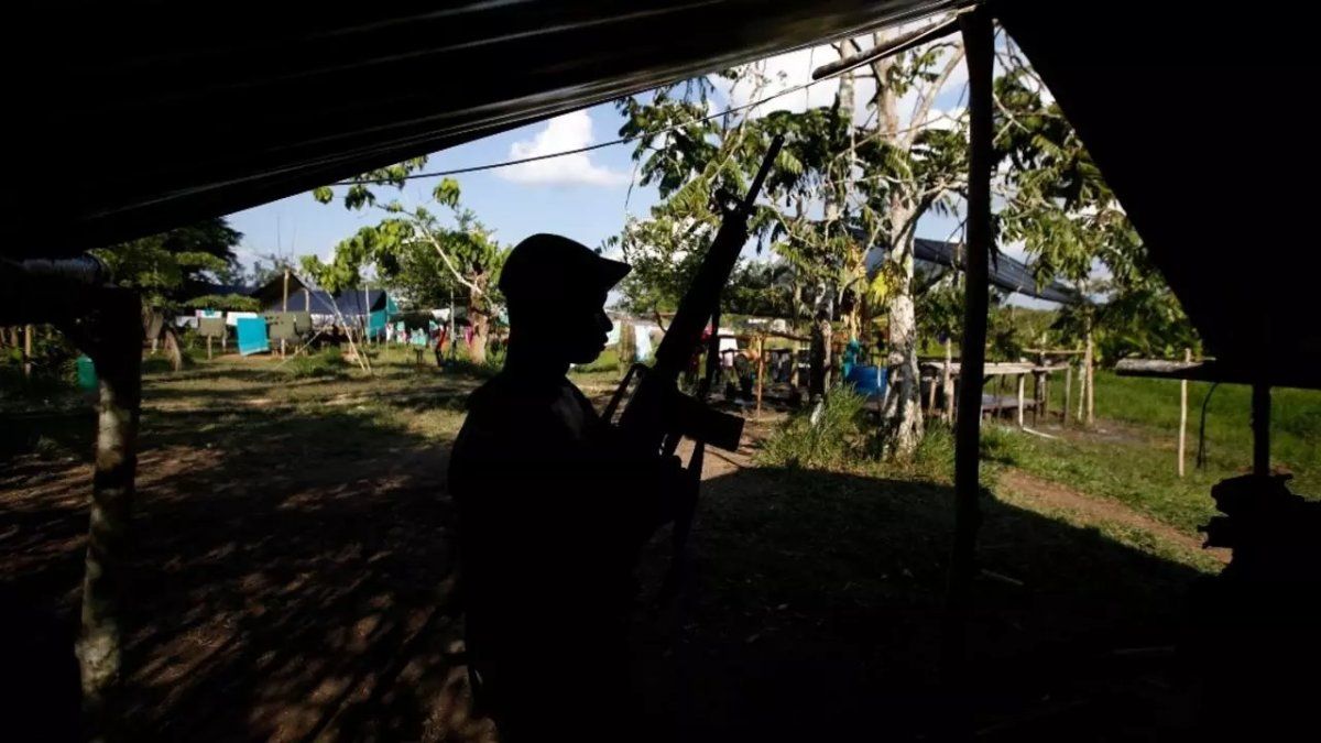 Doce soldados de la exguerrilla de las FARC fallecieron en un bombardeo 