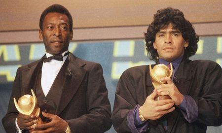 Maradona y Pelé se veían las caras por primera vez. Comenzaba una rivalidad que duró durante muchos años, y se recompuso antes del fallecimiento de Diego. Maradona y Pelé se veían las caras por primera vez. Comenzaba una rivalidad que duró durante muchos años, y se recompuso antes del fallecimiento de Diego.