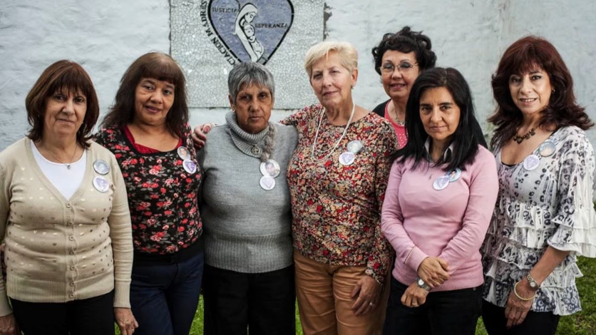 La finalidad de la Asociación es promover y consolidar la prestación de la justicia, brindando asistencia y apoyando a los familiares de las víctimas. La finalidad de la Asociación es promover y consolidar la prestación de la justicia, brindando asistencia y apoyando a los familiares de las víctimas.