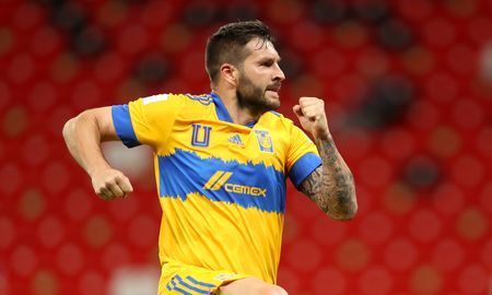 André-Pierre Gignac le dio la victoria a Tigres de México ante el Ulsan Hyundai por el Mundial de Clubes de la FIFA. André-Pierre Gignac le dio la victoria a Tigres de México ante el Ulsan Hyundai por el Mundial de Clubes de la FIFA.