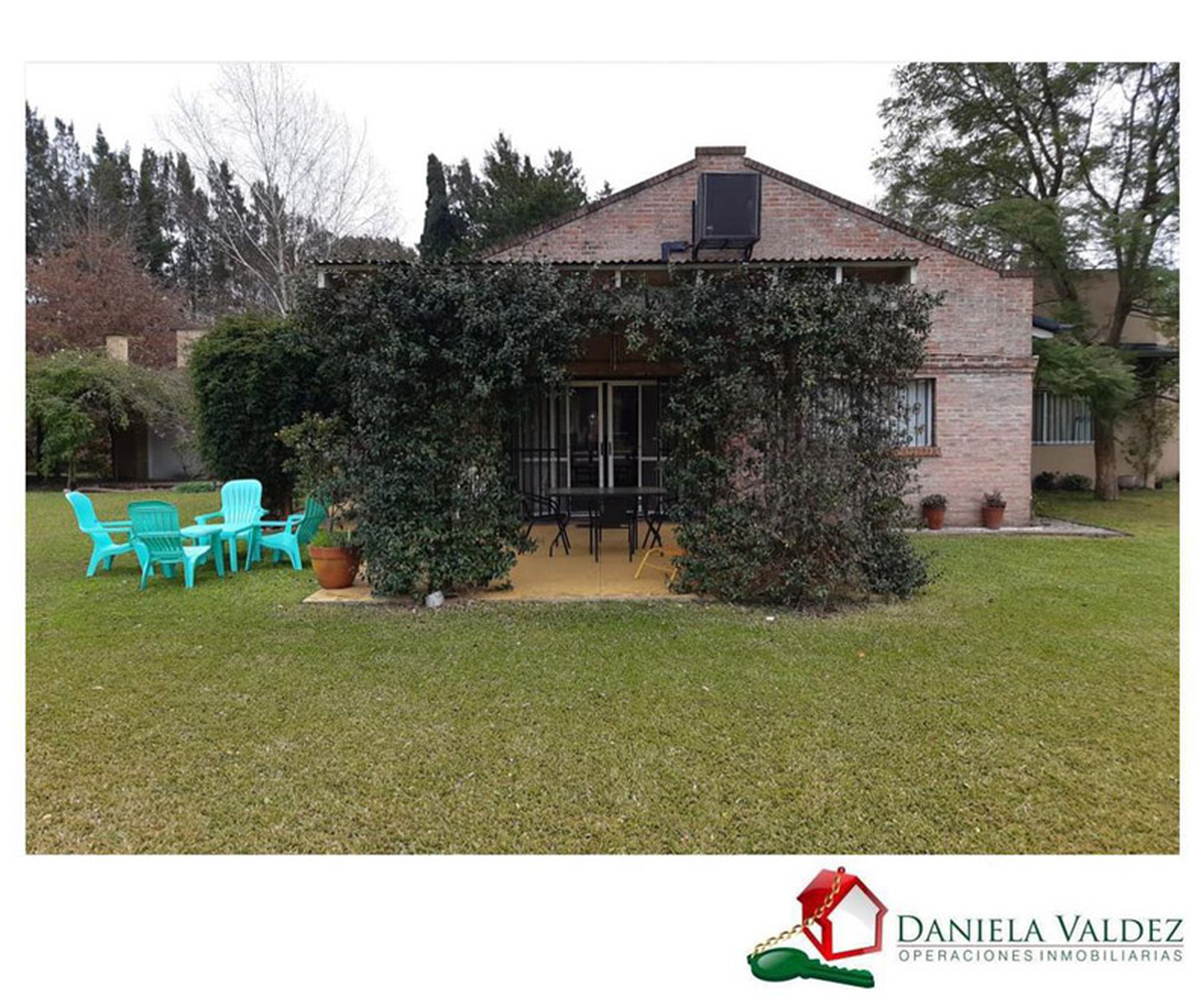 Así es la casa de Lizy Tagliani y su esposo, Sebastián Nebot.