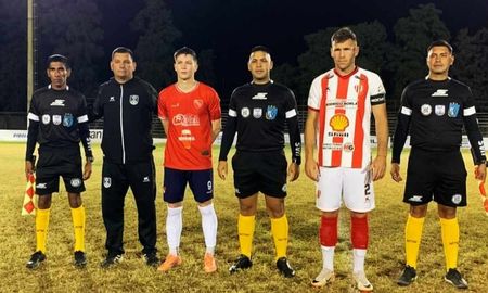 Colón de San Justo y Sanjustino ganaron y son líderes de la Liga Santafesina de Fútbol. Foto: prensa Colón SJ. Colón de San Justo y Sanjustino ganaron y son líderes de la Liga Santafesina de Fútbol. Foto: prensa Colón SJ.