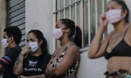 entro al super sin barbijo, el guardia le disparo con un arma de fuego y asesino a una empleada entro al super sin barbijo, el guardia le disparo con un arma de fuego y asesino a una empleada