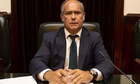 El juez Castelli está en la misma situación que sus pares Leopoldo Bruglia y Pablo Bertuzzi. El juez Castelli está en la misma situación que sus pares Leopoldo Bruglia y Pablo Bertuzzi.