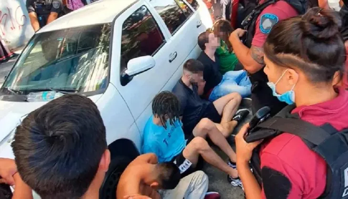 Detenidos por la violaci&oacute;n en grupo en Palermo.