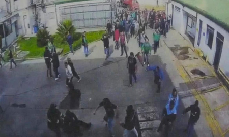 Sindicalistas de Camioneros irrumpieron en una empresa y golpearon al dueño y a los empleados