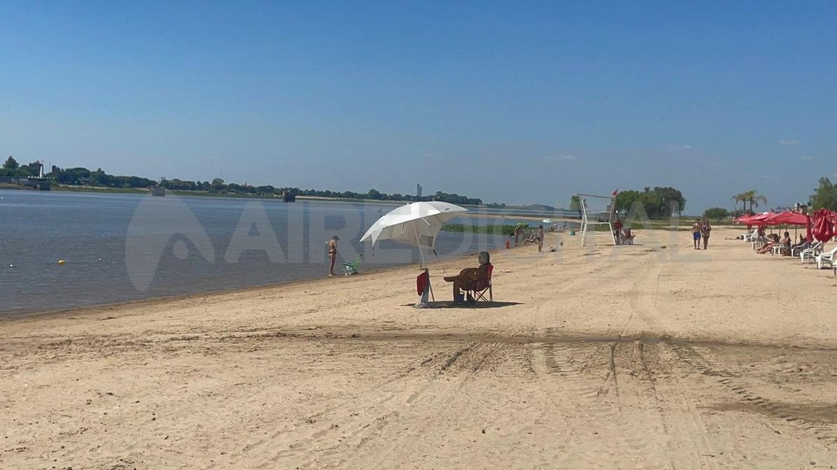 Como sucede en los últimos años, la Municipalidad de Santa Fe solo consideró apta como balneario la playa de la costanera este.