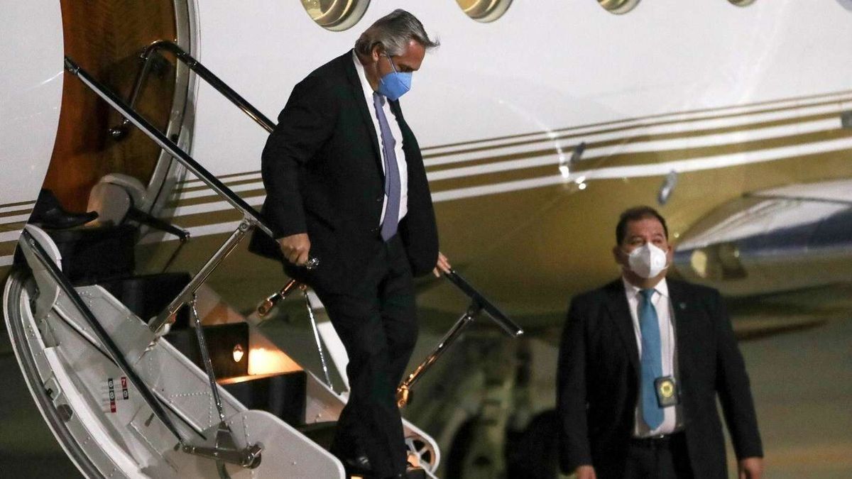 El presidente acompañará a Gabriel Boric en su asunción como mandatario chileno.&nbsp;