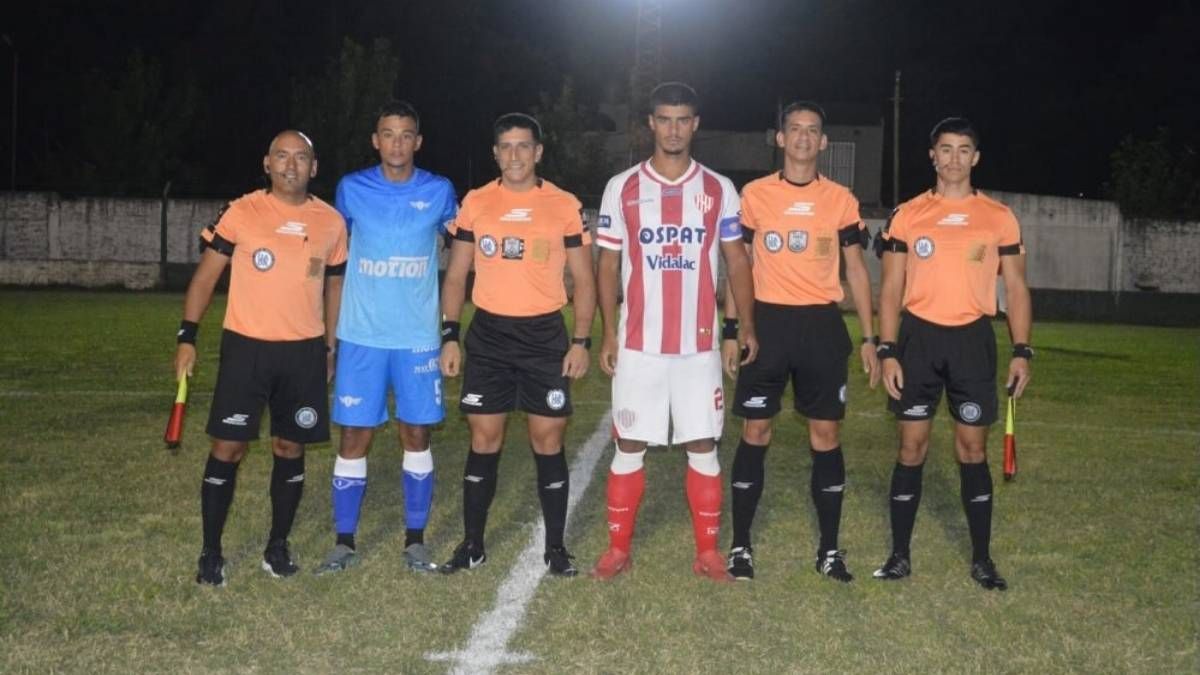 Uni&oacute;n gan&oacute; en Paran&aacute;, para darle otro triunfo a la Liga Santafesina de F&uacute;tbol en la Copa T&uacute;nel Subfluvial. Foto: Primer Plano.